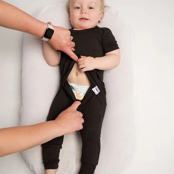 Ready Set Rompers. Front Opening. 2-3T - Picture 11 of 15